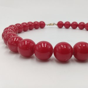 Sexy Vintage Candy Apple Red Gumball Size Beaded Choker Necklace