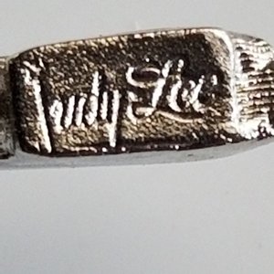 Vintage Signed Judy Lee Mid Century Silver Tone Multi-Flower Brooch