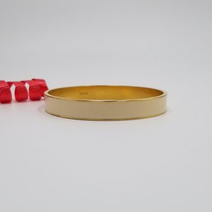 Crown Trifari Cream Enamel and Gold Tone Small Bangle Bracelet