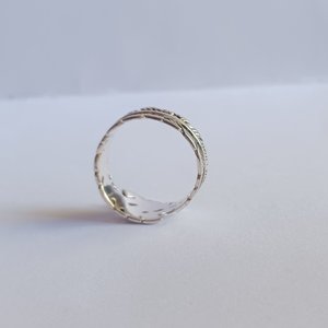 Vintage Sterling Silver Native Inspired Wrap Around Feather Ring Size 9