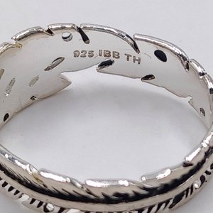 Vintage Sterling Silver Native Inspired Wrap Around Feather Ring Size 9