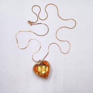 Large Gold Tone Light Orange Faceted Heart Shaped Jewel Pendant with Chain Necklace