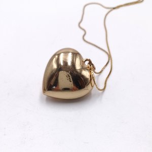 Large Gold Tone Light Orange Faceted Heart Shaped Jewel Pendant with Chain Necklace