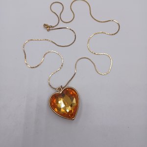 Large Gold Tone Light Orange Faceted Heart Shaped Jewel Pendant with Chain Necklace
