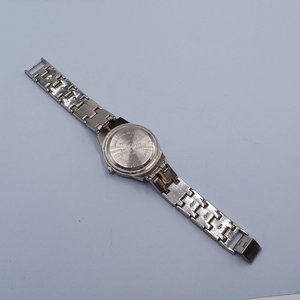Vintage Shiny Silver Tone with Pink Rhinestones Metal link Bracelet Quartz Watch