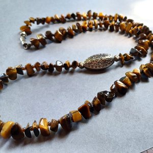 Vintage Natural Tiger's Eye Polished Chips Beaded Necklace