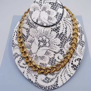 Vintage Shiny Gold Tone Chunky Half Link Curb Chain Statement Necklace