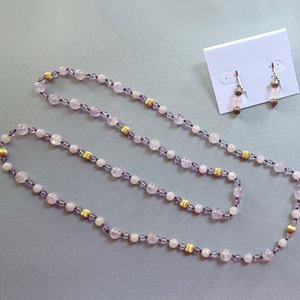 Vintage Hand Knotted Natural Light Amethyst Stones Beaded Necklace and Earrings Jewelry Set