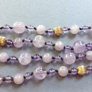 Vintage Hand Knotted Natural Light Amethyst Stones Beaded Necklace and Earrings Jewelry Set