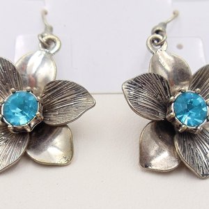 Premiere Designs "Garden Gate" Silver tone and Rhinestone Floral Statement Necklace Earrings Jewelry Set