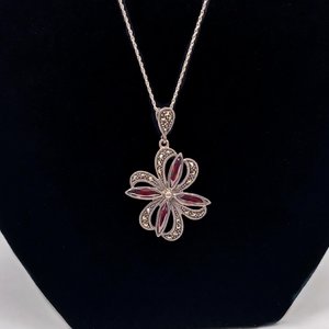 Vintage Art Deco Sterling Silver Marcasite and Topaz Flower Clover Pendant Necklace