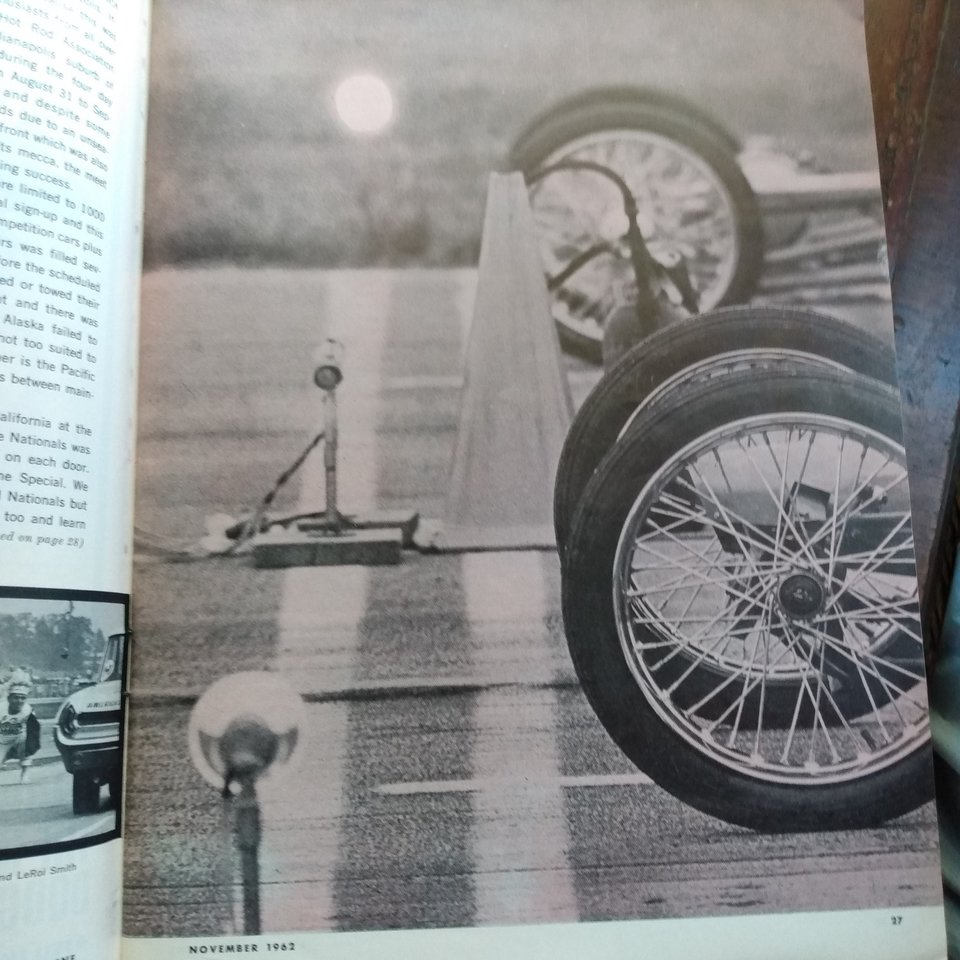 HOT ROD November 1962 Magazine, Great Father's Day Gift! Original price 50 cents!!!