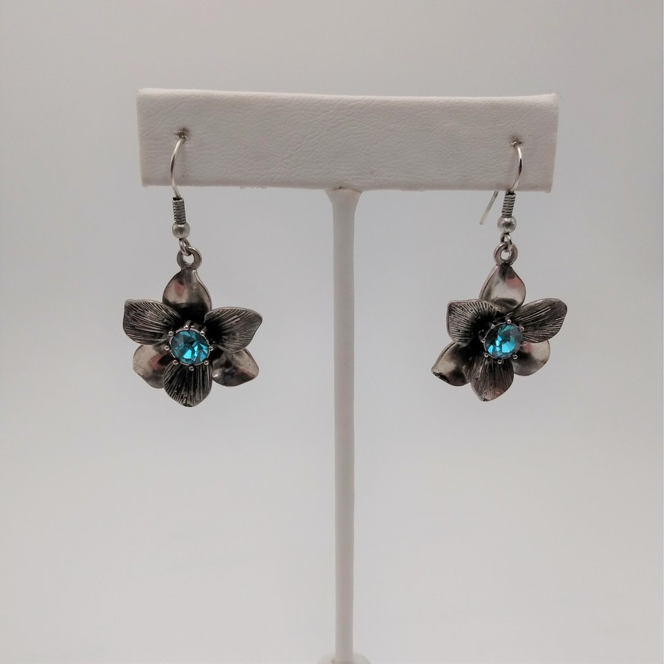 Premiere Designs "Garden Gate" Silver tone and Rhinestone Floral Statement Necklace Earrings Jewelry Set