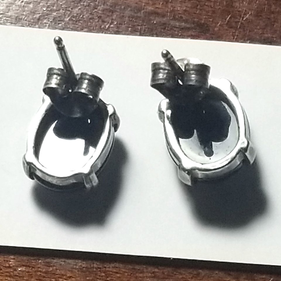 Vintage Sterling Silver Southwestern Oval Onyx Stud Earrings