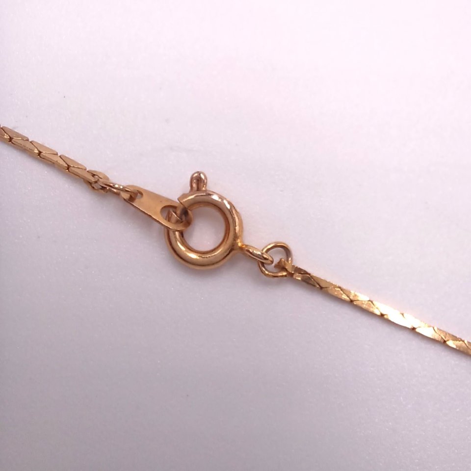 Large Gold Tone Light Orange Faceted Heart Shaped Jewel Pendant with Chain Necklace