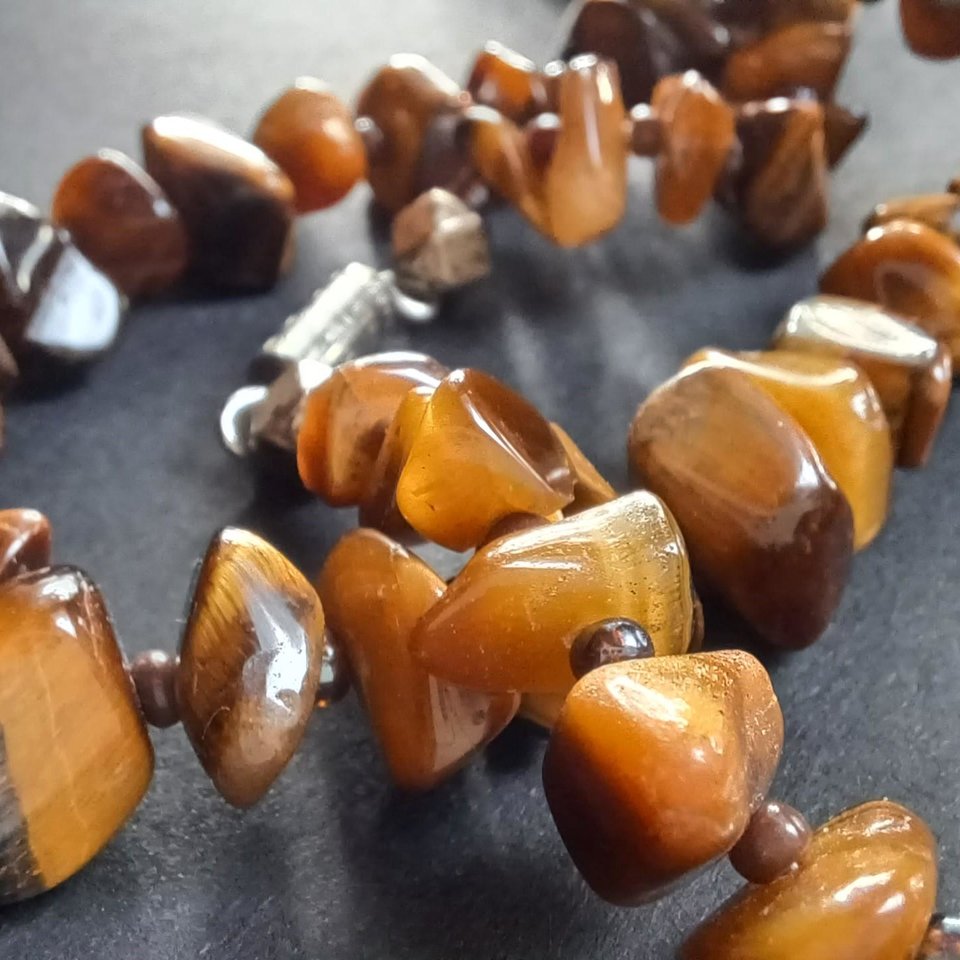Vintage Natural Tiger's Eye Polished Chips Beaded Necklace