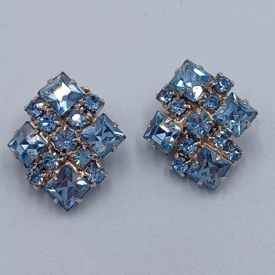 Vintage 1950's Light Blue Rhinestone Clip On Earrings Lot- 4 Pairs