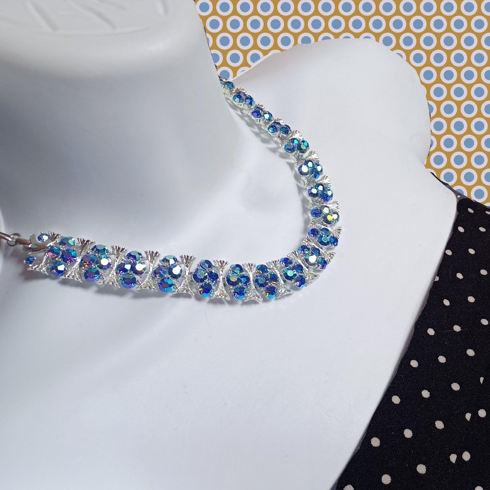 Vintage Lisner and Pakula Silver Tone and Light Blue Peacock Aurora Borealis Rhinestones Jewelry Set, Maximum Sparkle, Demi Parure