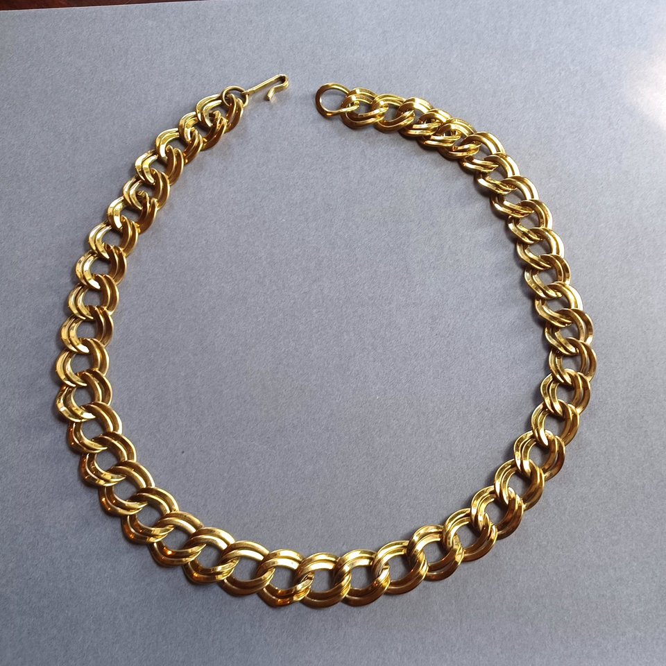 Vintage Shiny Gold Tone Double Link Curb Chain Statement Necklace