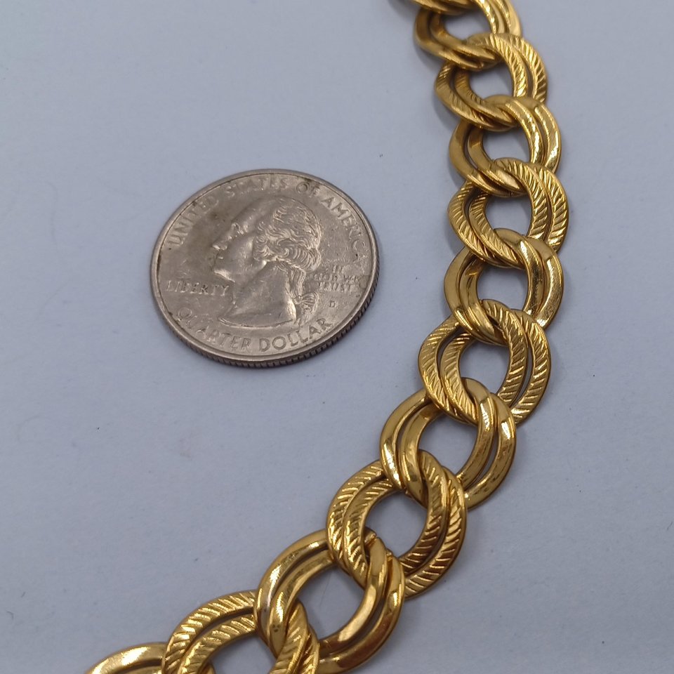 Vintage Shiny Gold Tone Double Link Curb Chain Statement Necklace