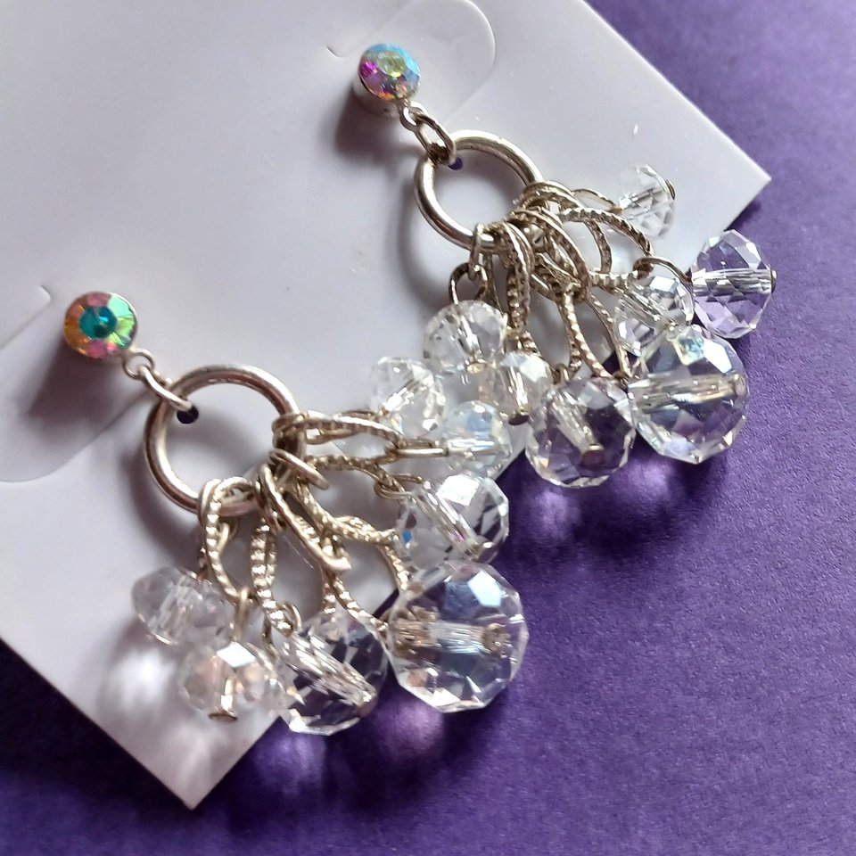 Gorgeous Vintage Silver Tone Aurora Borealis Iridescent Crystals Dangle Cha-Cha Earrings, Super Sparkly!