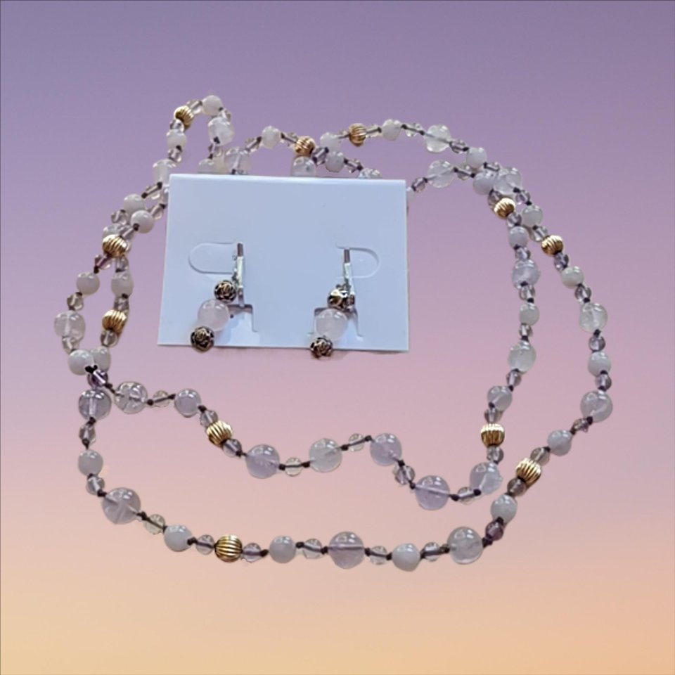 Vintage Hand Knotted Natural Light Amethyst Stones Beaded Necklace and Earrings Jewelry Set