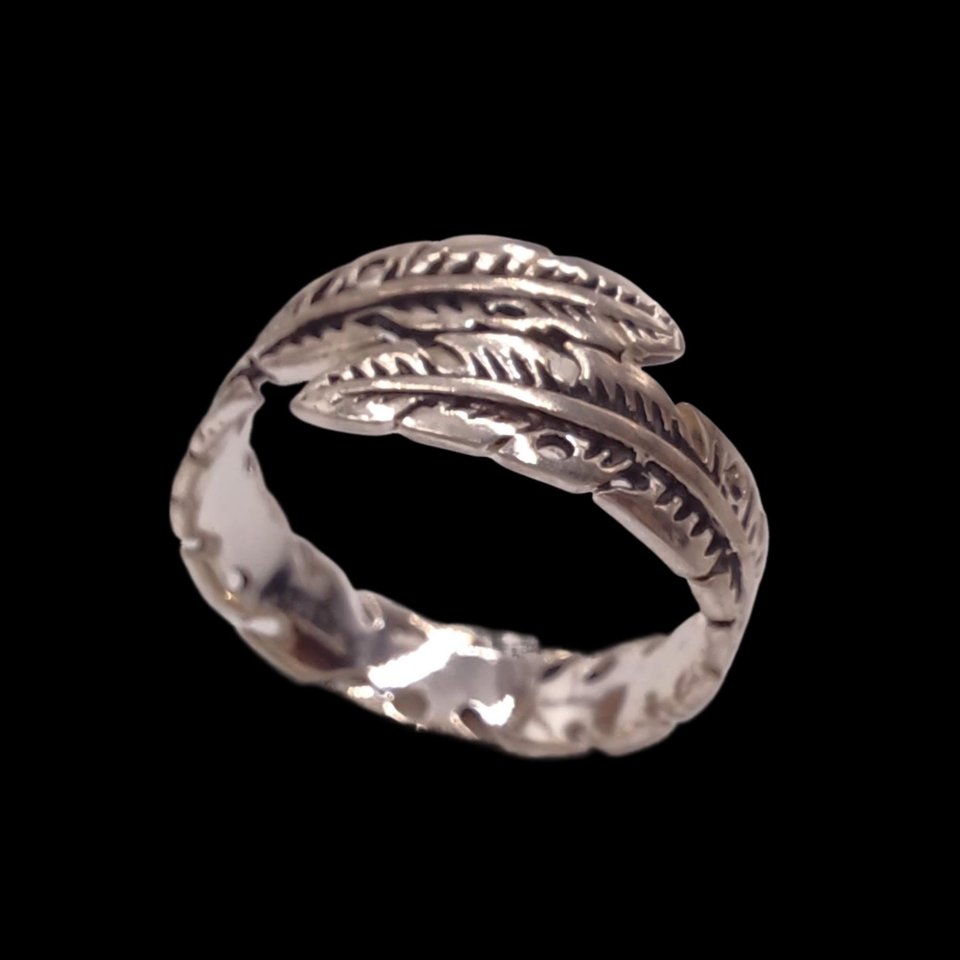Vintage Sterling Silver Native Inspired Wrap Around Feather Ring Size 9