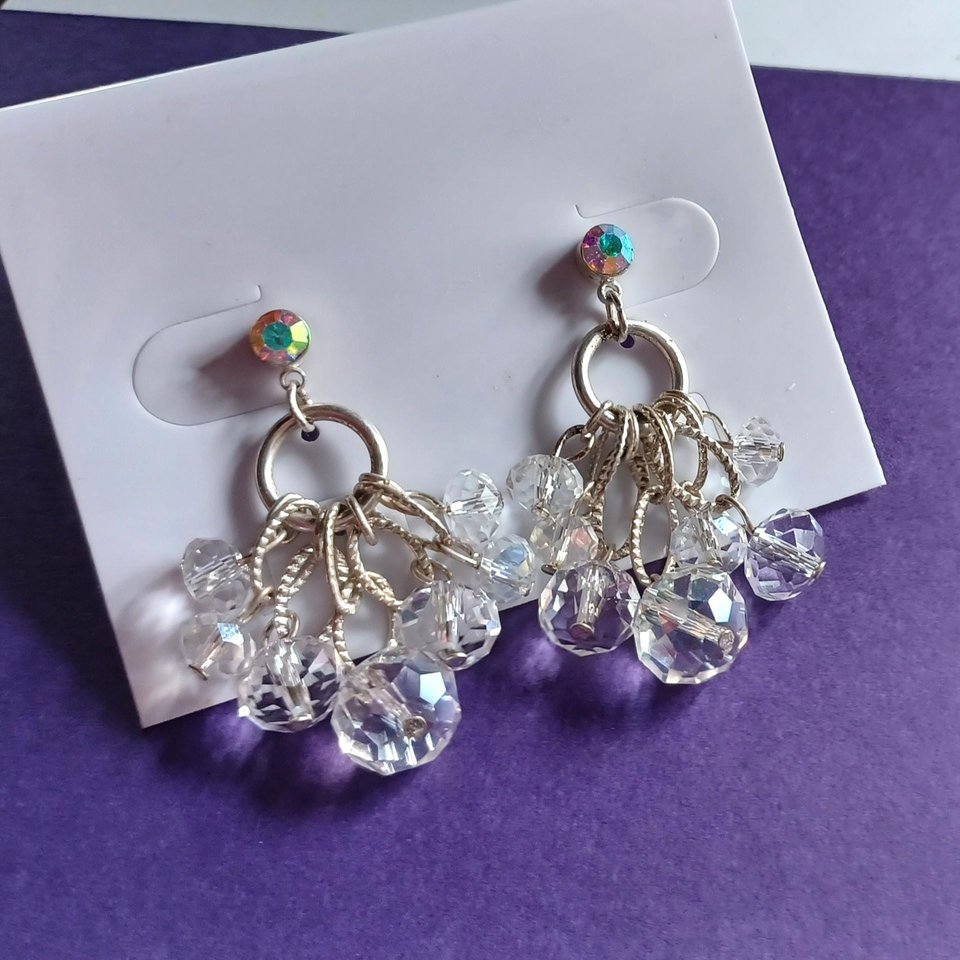 Gorgeous Vintage Silver Tone Aurora Borealis Iridescent Crystals Dangle Cha-Cha Earrings, Super Sparkly!