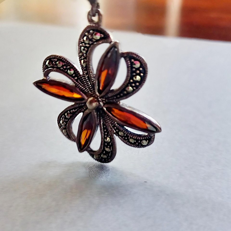 Vintage Art Deco Sterling Silver Marcasite and Topaz Flower Clover Pendant Necklace