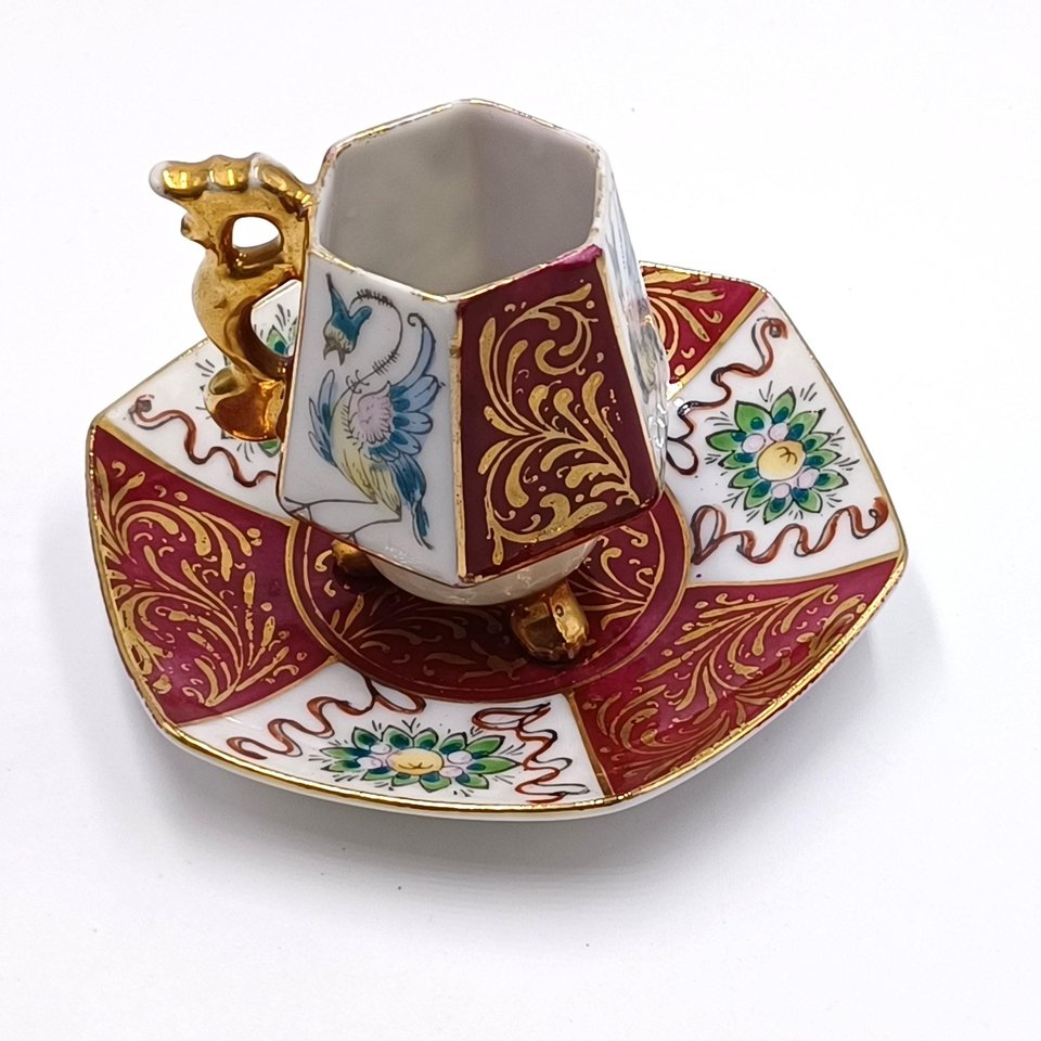 Vintage Ardalt Japanese Burgundy Lemmile  Porcelain Demitasse Cup and Saucer #6396
