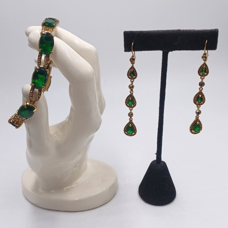 Monet Gold Tone and Dark Green Jewel Link Bracelet and Dangle Earrings Jewelry Set