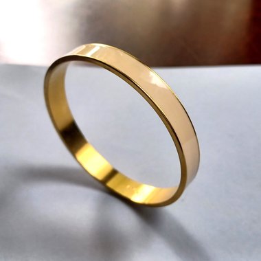 Crown Trifari Cream Enamel and Gold Tone Small Bangle Bracelet